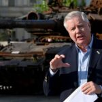 Україна зможе перейти у наступ завдяки допомозі США, – сенатор Грем