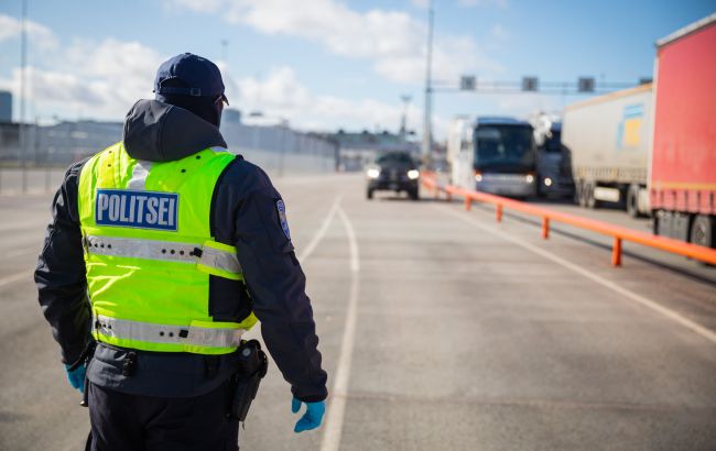 Естонія заборонила в'їзд автомобілям із білоруськими номерами Фото: Facebook