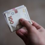 Виплати працюючого та непрацюючого пенсіонерів: ПФУ оприлюднив різницю