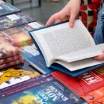 Українцям у грудні роздадуть гроші на книги, але є нюанс: Федоров розповів деталі