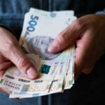 Пенсія в 10 тис. грн: українцям розповіли, якою має бути зарплата