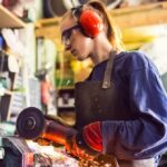 Українки все частіше обирають “традиційно чоловічі” професії: директор Держслужби зайнятості