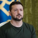 Мільйон, вступ до вишу та пільгова іпотека: Зеленський озвучив умови контракту для 18-річних