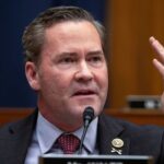 Завершення війни в Україні: Волтц висунув три вимоги Зеленському для продовження переговорів